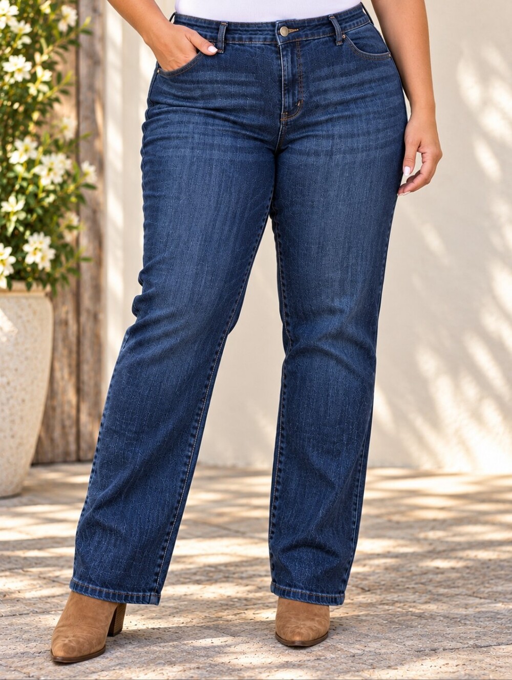 Lee Plus Dark Wash Blue Denim Relaxed Fit Straight Legs Jeans Size 18P